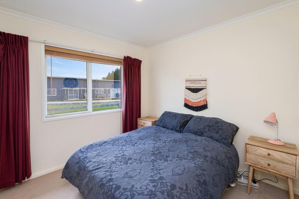 The Purple House - Ohakune Home With Spa Pool Eksteriør billede